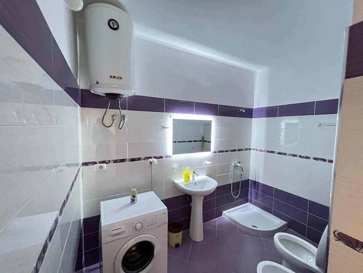 Xhino'S Apartments Albania